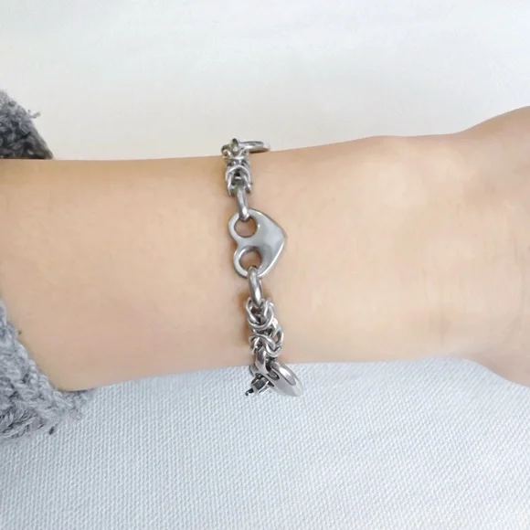 Stainless steel heart chain bracelet - Picture 2 of 4